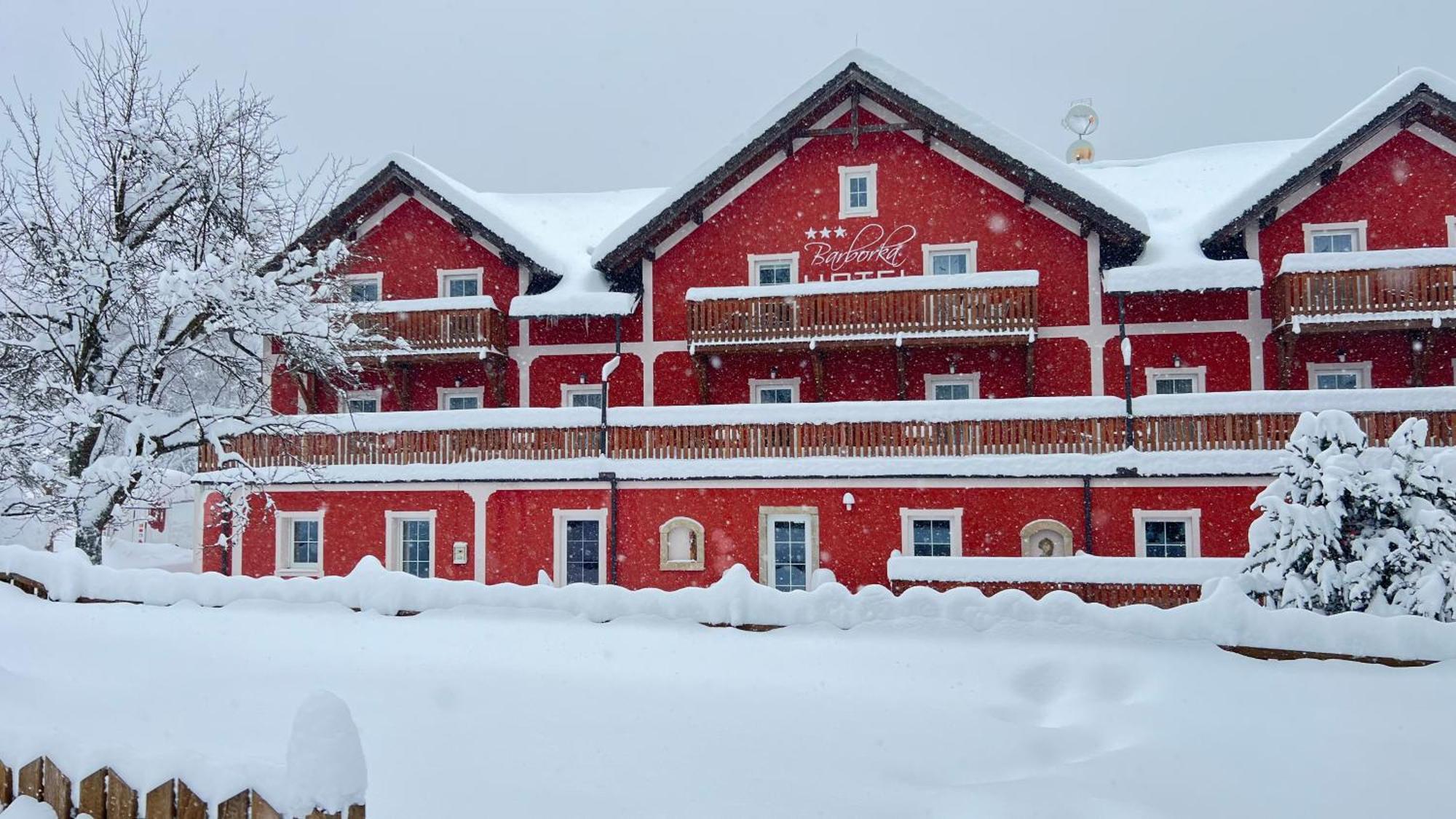 Hotel Barborka เชดนีวีตอน ภายนอก รูปภาพ