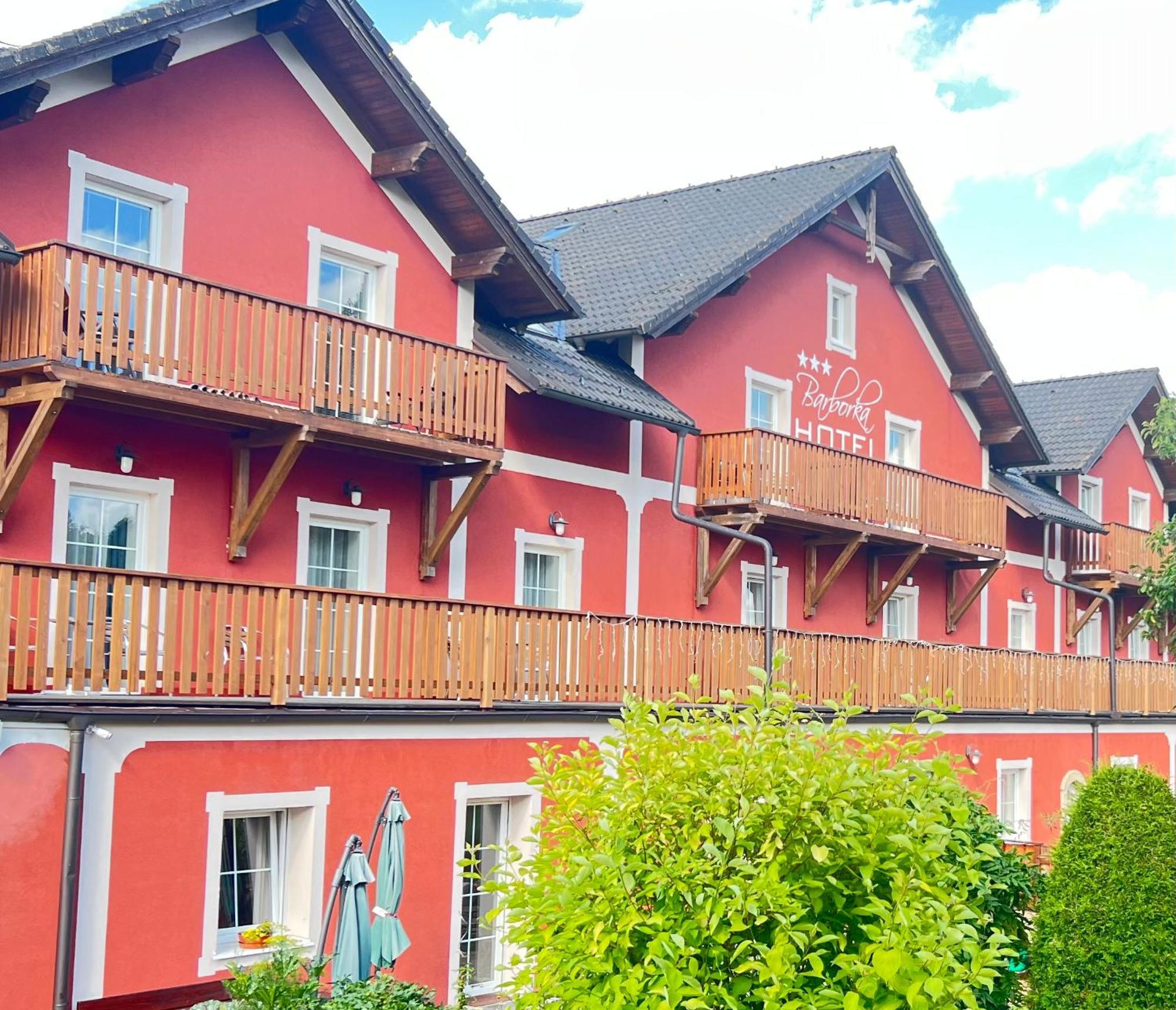 Hotel Barborka เชดนีวีตอน ภายนอก รูปภาพ